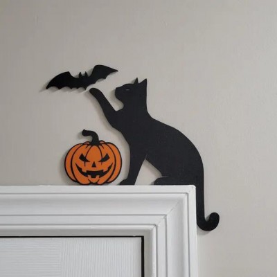 Elevate Your Home's Spooky Vibe With Our Ghost Cat Door Corner Topper